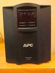 zasilacz awaryjny: UPS APC SMART-UPS 1000 SMT1000I - ODBIÓR OSOBISTY!