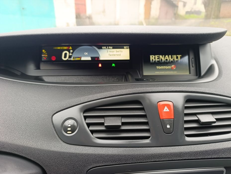 Продам Рено Сценик 3 ,2011г.в