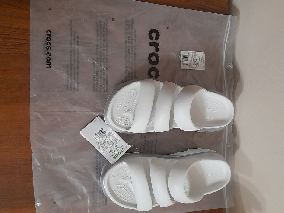 Crocs mega crush metals, сандалі, 38-39 розмір 25.5см нові оригінальни