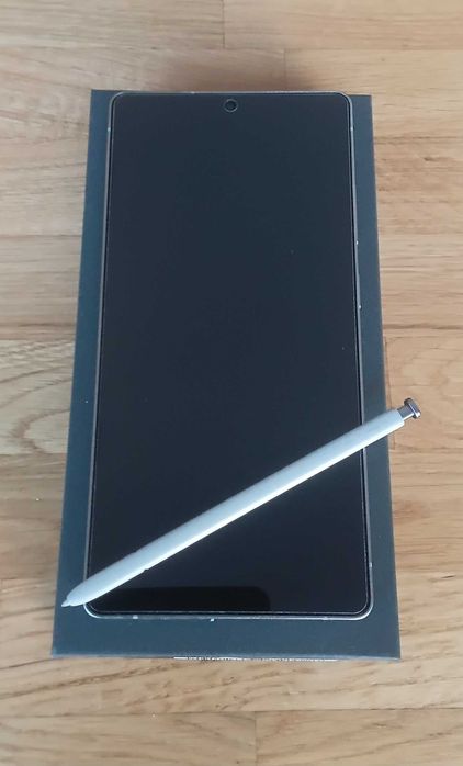 Samsunga S25 Ultra z 512 GB pamięci, kolor tytanowo-czarny