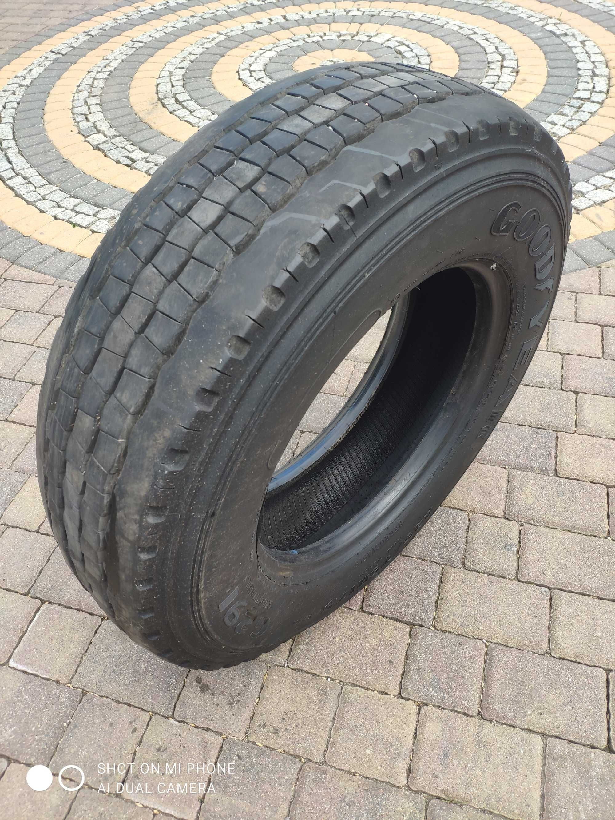 Opona Opony 235/75R17,5 " GOODYEAR G291 UniSteel przód naczepa przycze