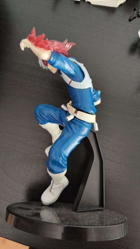 Action figure Todoroki