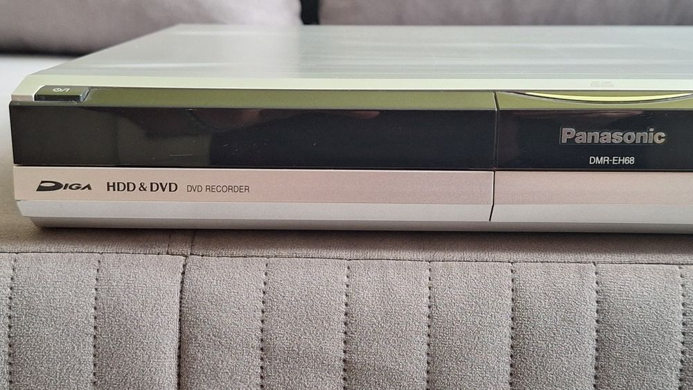 Sprzedam Panasonic DMR-EH68 - nagrywarka DVD
