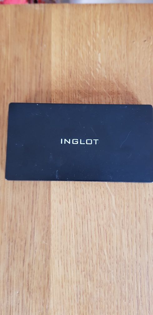 Inglot cienie do powiek trzy paletki 7 kolorow