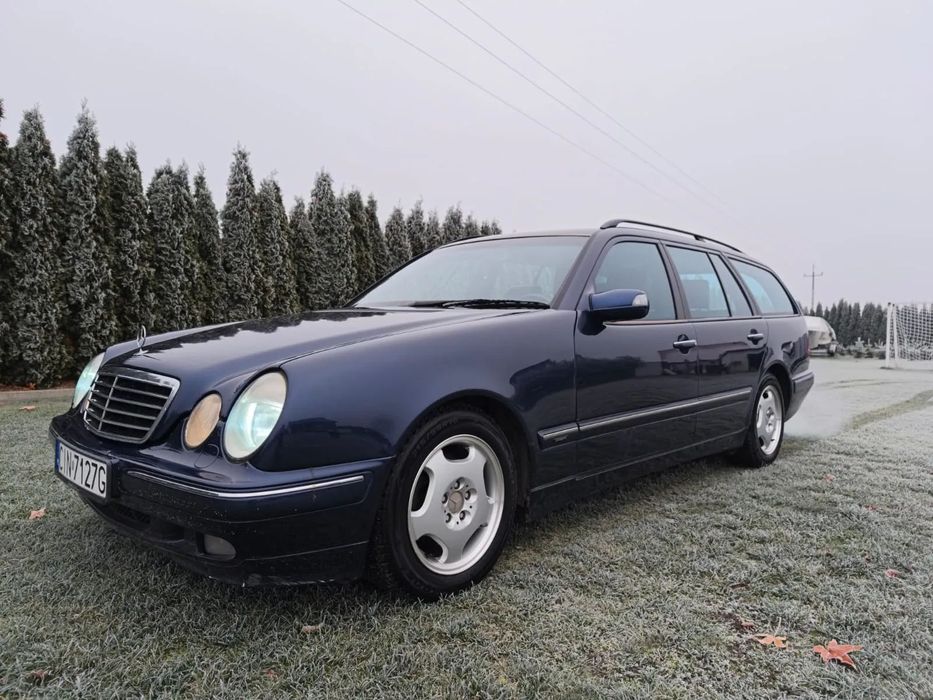Mercedes-Benz Klasa E Mercedes E-270 CDI