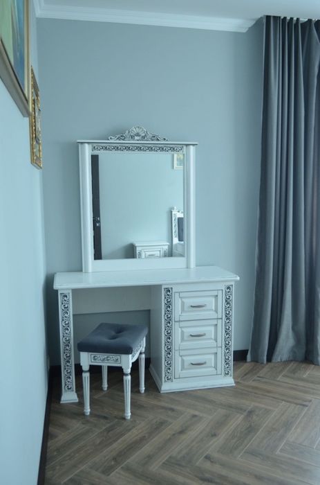 Спальня з масиву ясена