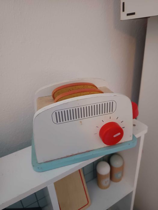 Cozinha de criança com acesssórios