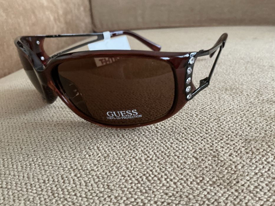 Oculos de sol GUESS ainda com etiqueta