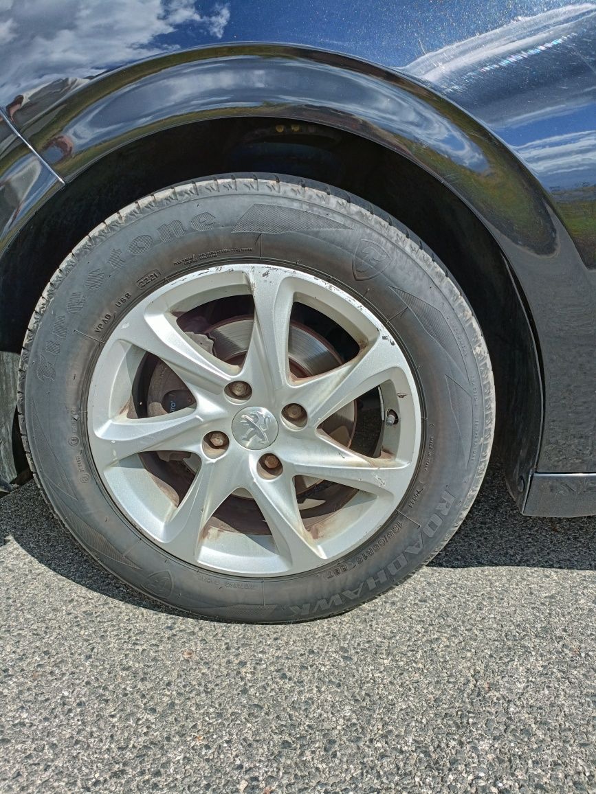 Sprzedam Peugeot 208