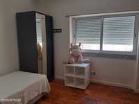 Quarto no Murtal em Cascais