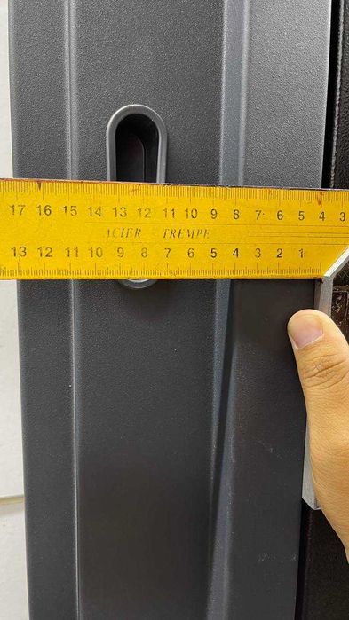 Якісні вхідні двері Abwehr 506 - RAL 7021T : в наявності