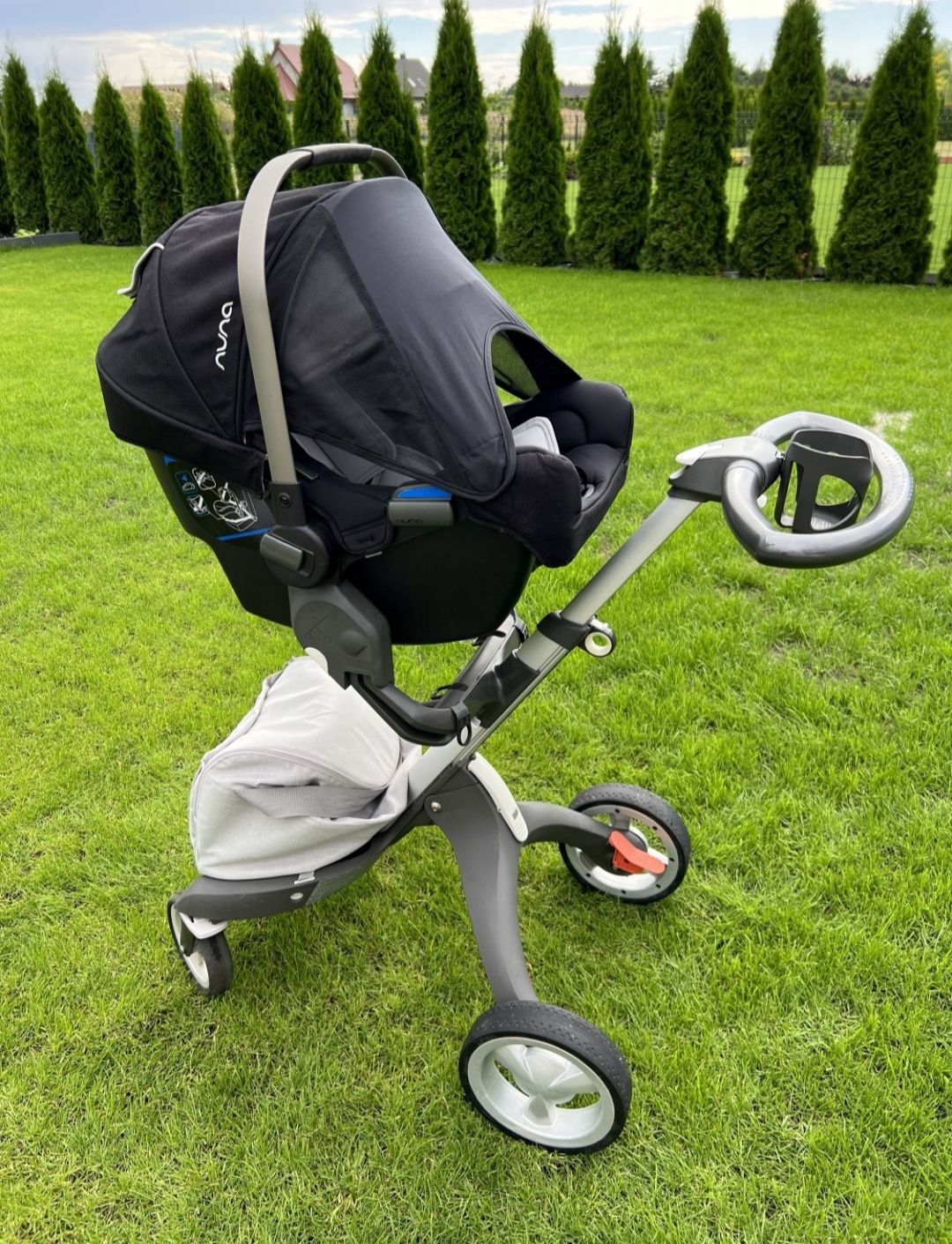 Wózek Stokke V4 3w1