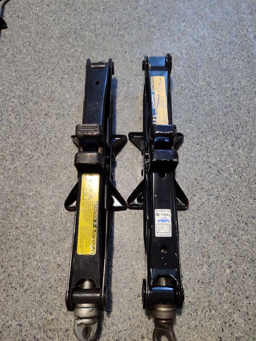 Домкрат Тойота Лексус Toyota Lexus