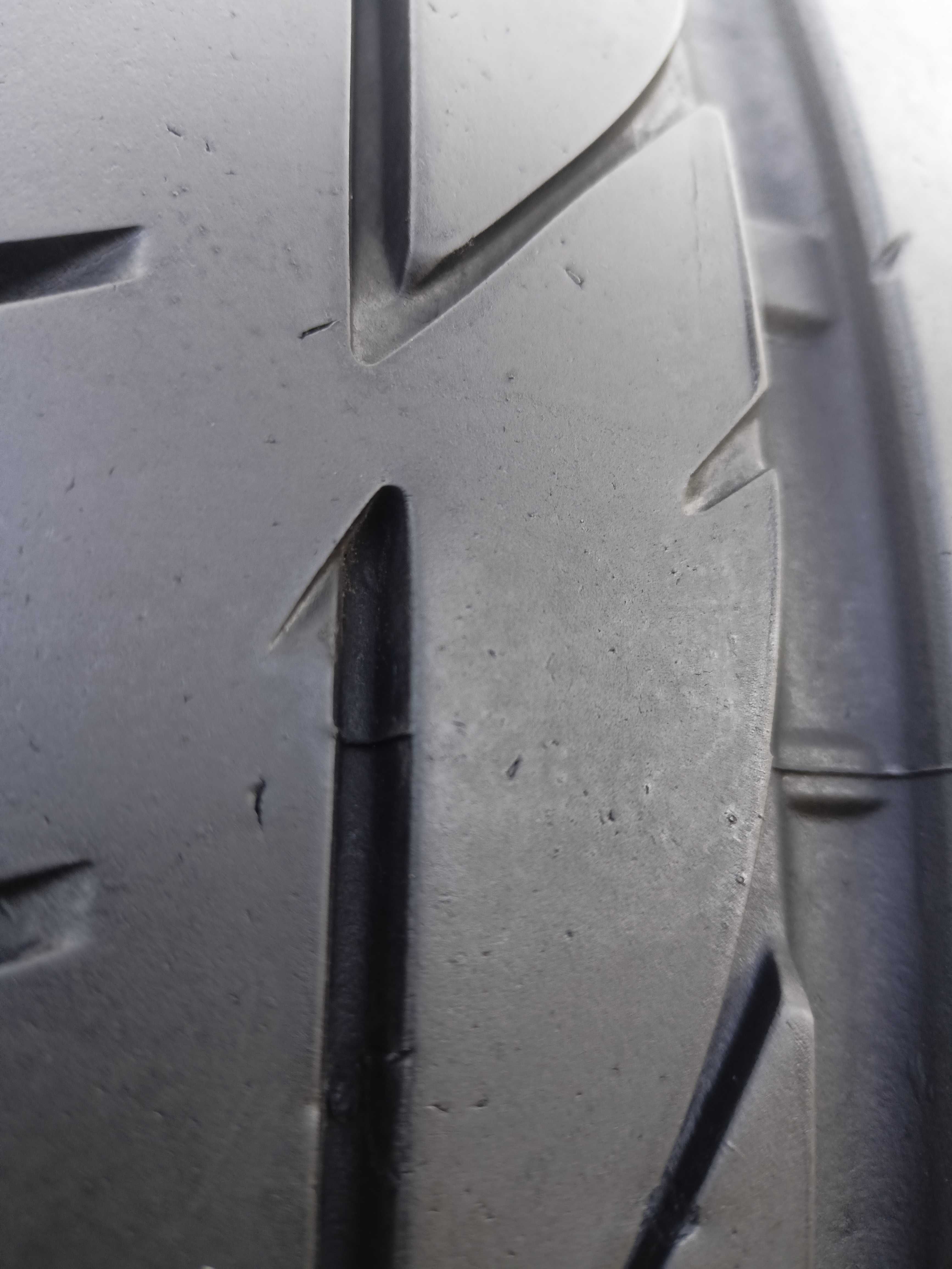 174# Opony używane letnie 225/40/18" Bridgestone