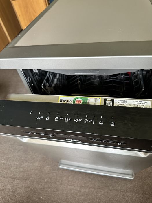 Zmywarka Whirlpool wolnostojąca
