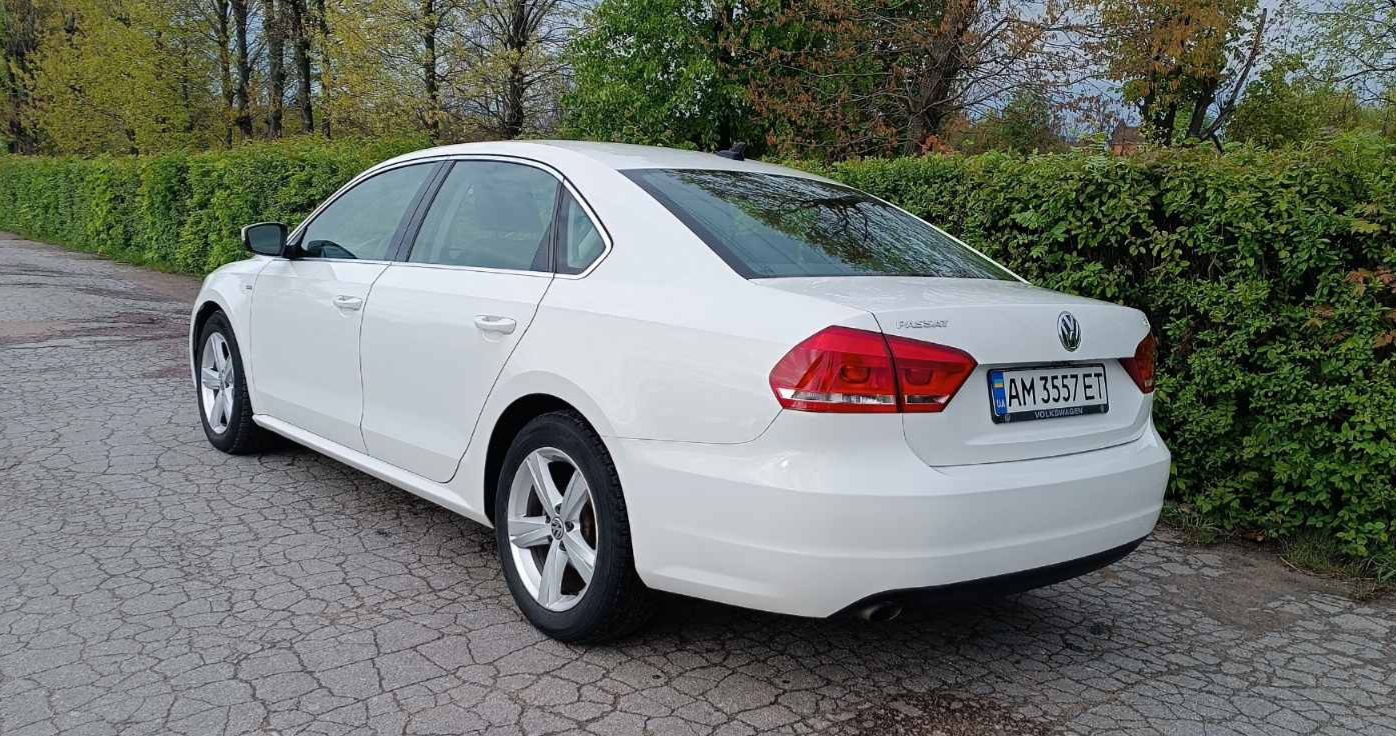 Volkswagen PASSAT limited 2015