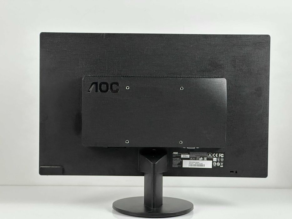 Okno na świat Monitor AOC e970SWN 18,5" LED TN WXGA 1366x768