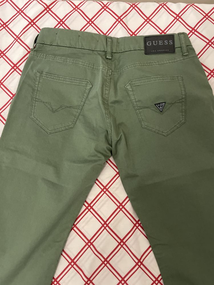 Calças Guess para homem