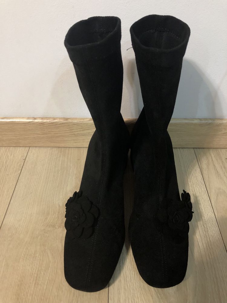 Botki SOLO FEMME r. 37, nowe