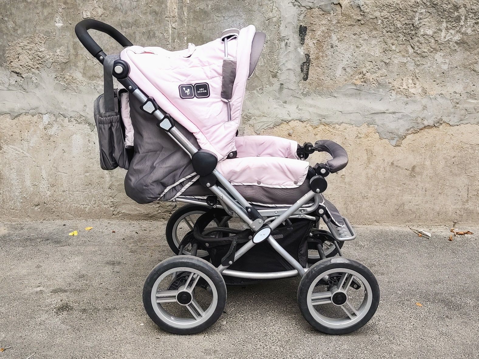 Дитяча коляска-трансформер 2 в 1 ABC Design Pramy Luxe сіро-рожева