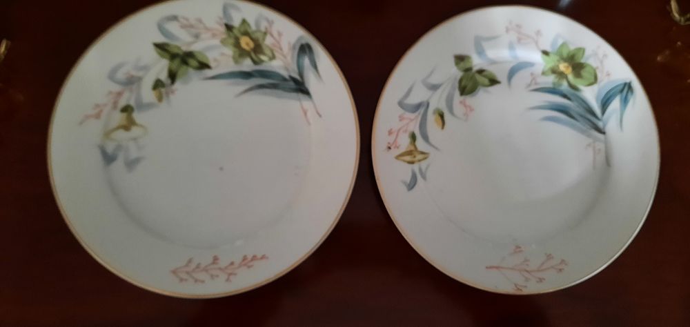 Par pratos Vista Alegre VA azul séc XIX