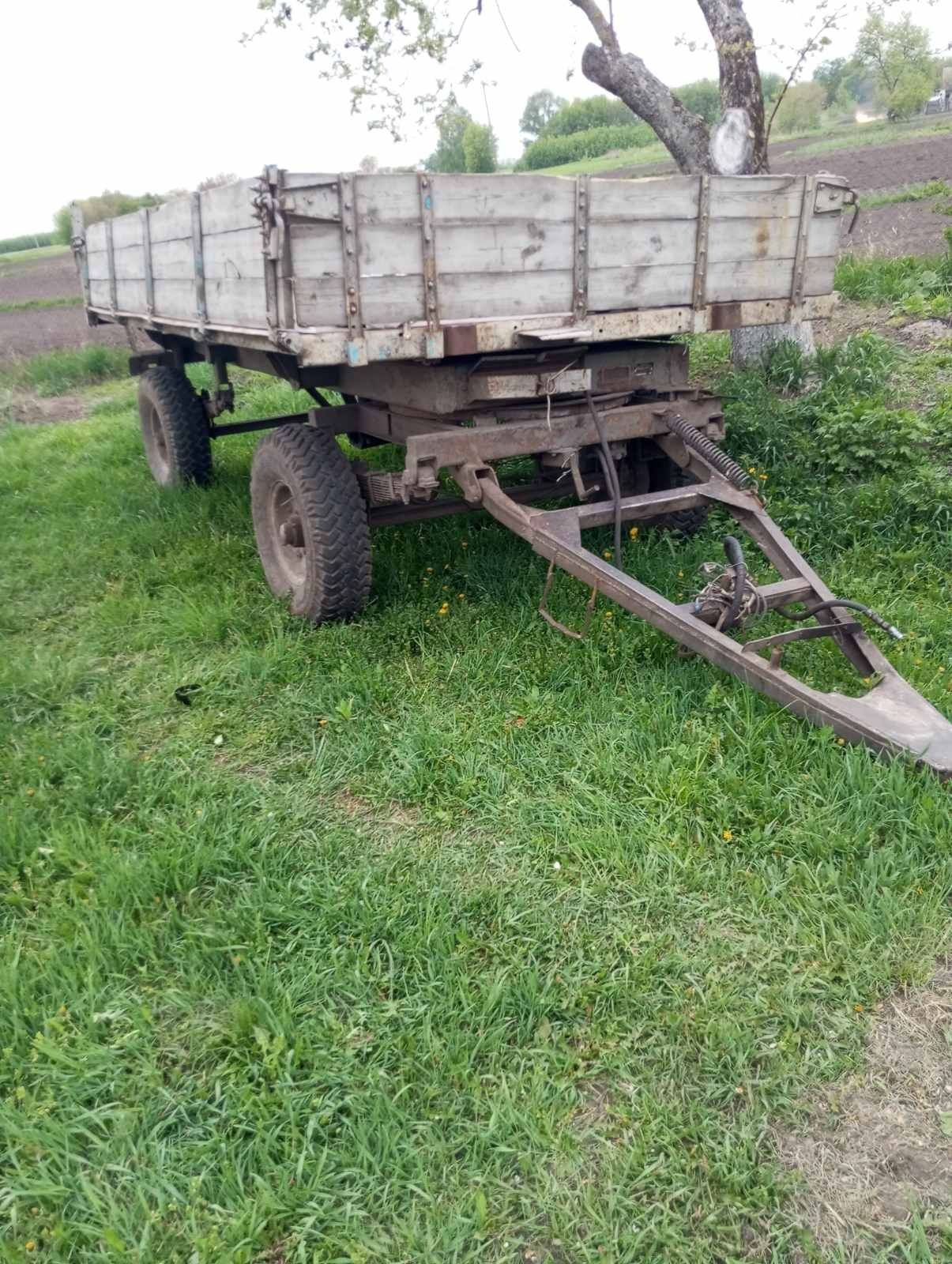 ЮМЗ-6 з причепом