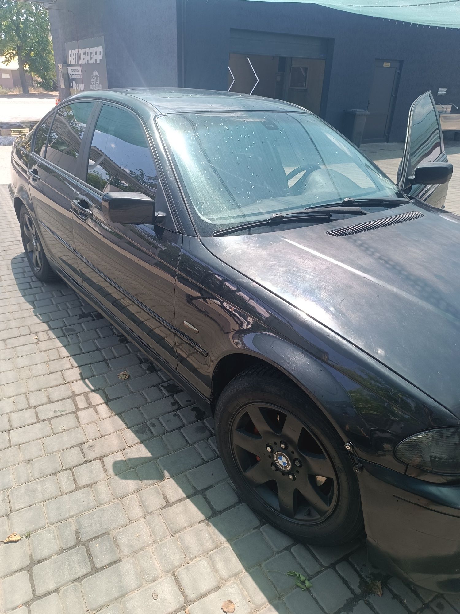 BMW E46 1999 рік