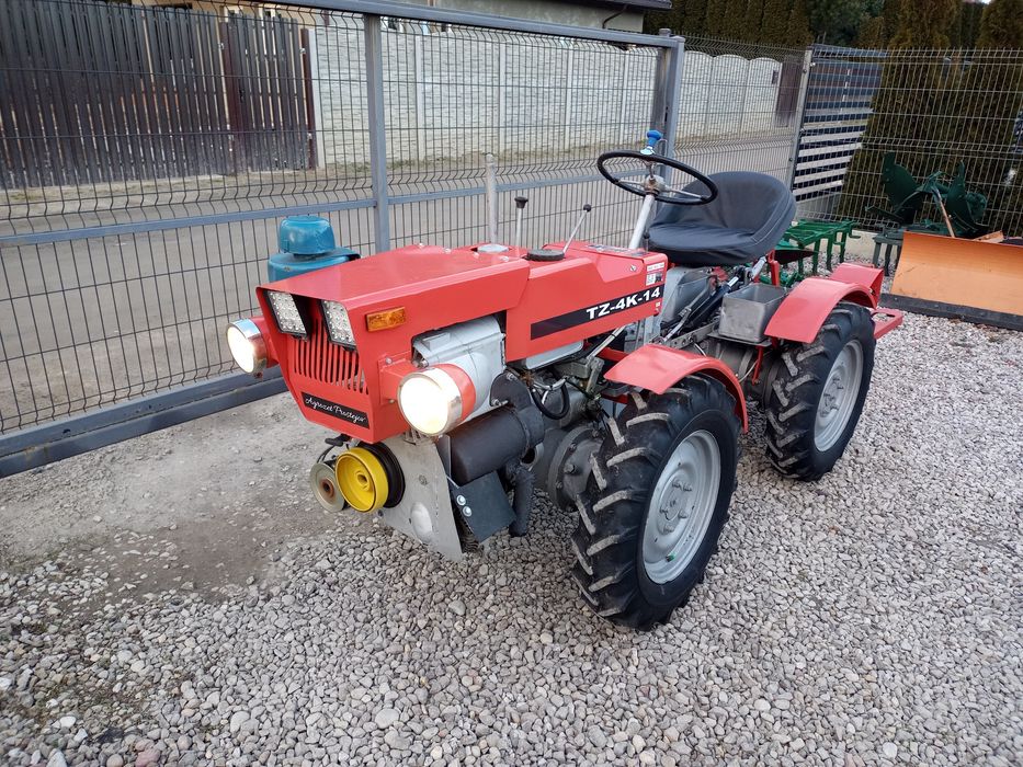 Traktorek Ogrodniczy TZ-4K-14 agrozet Ciągniczek 4X4 super tv521 BDB