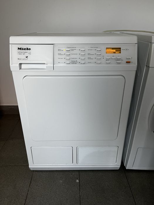 Сушильна машина Miele