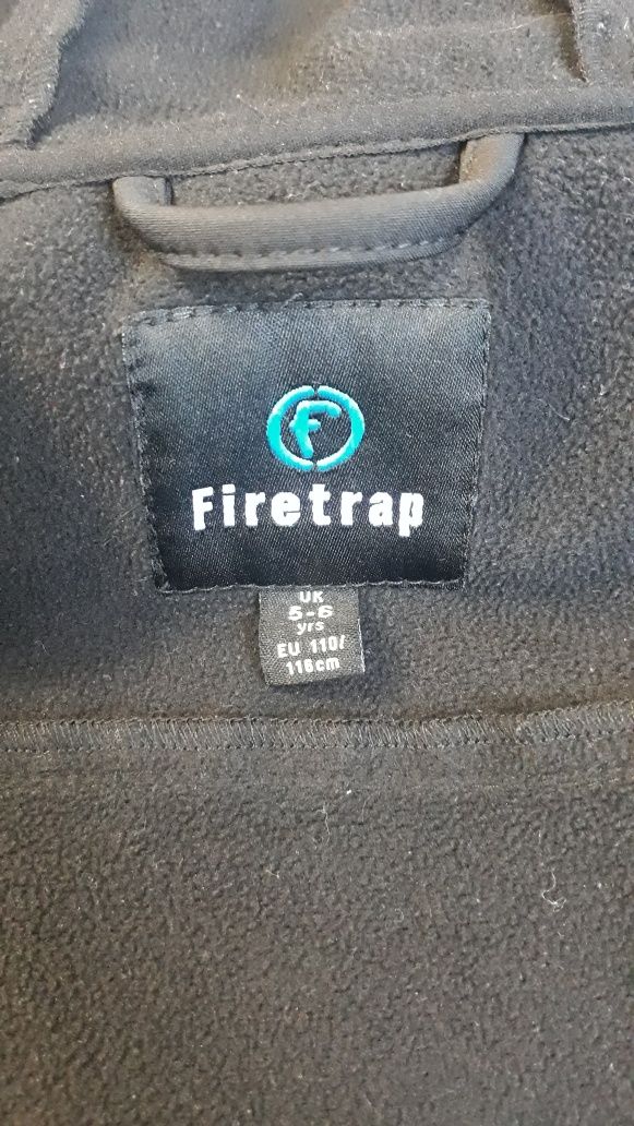 Курточка ветровка Firetrap