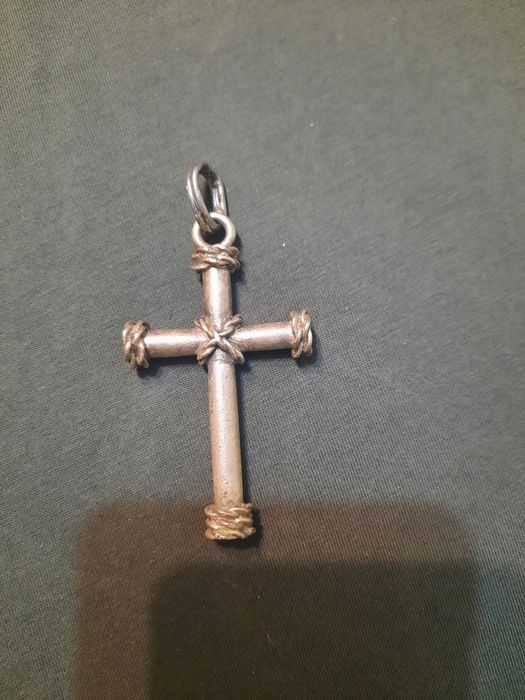 Duży krzyżyk 21 gram