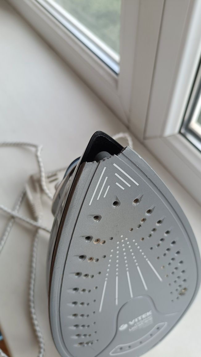 Праска утюг Vitek VT-8304