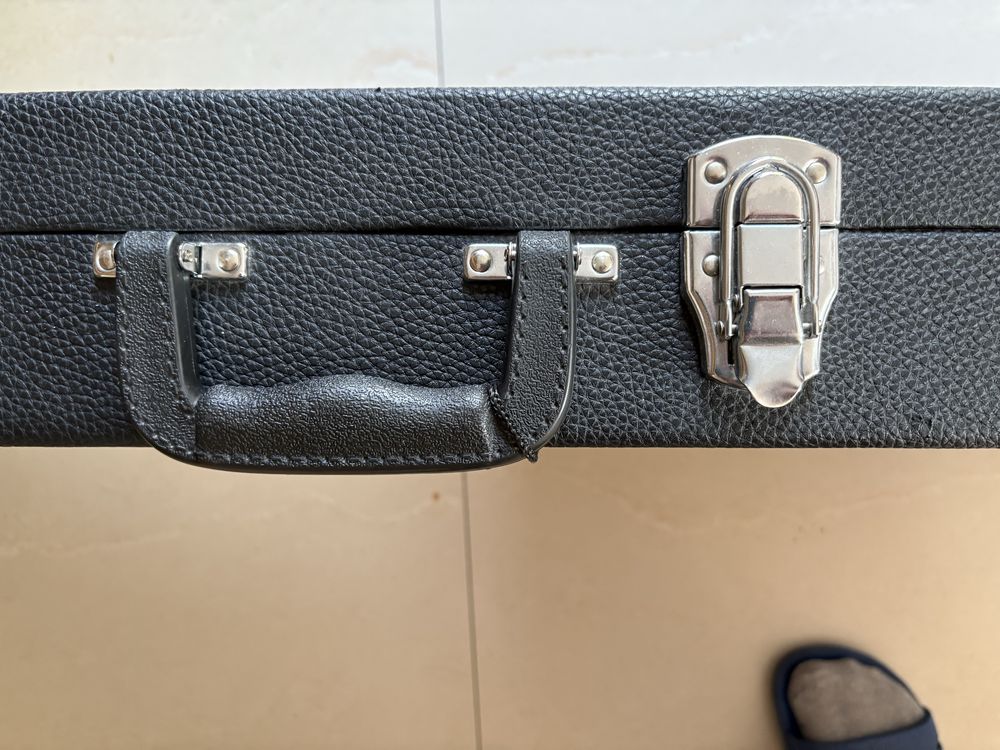 Bas Ibanez, aktywny, 5 strun, stan idealny + case