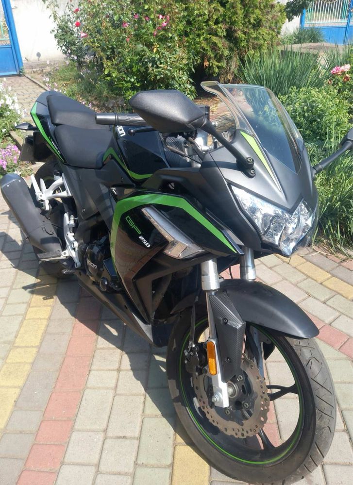 Loncin gp250 2021 5500km