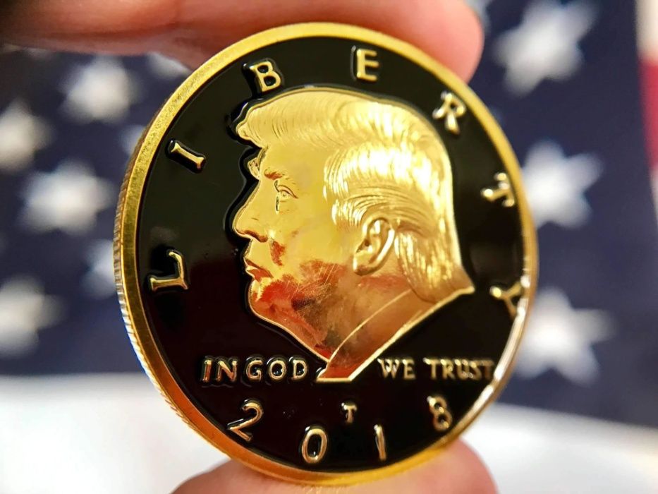 Moedas Donald Trump (4 Variedades Disponiveis)