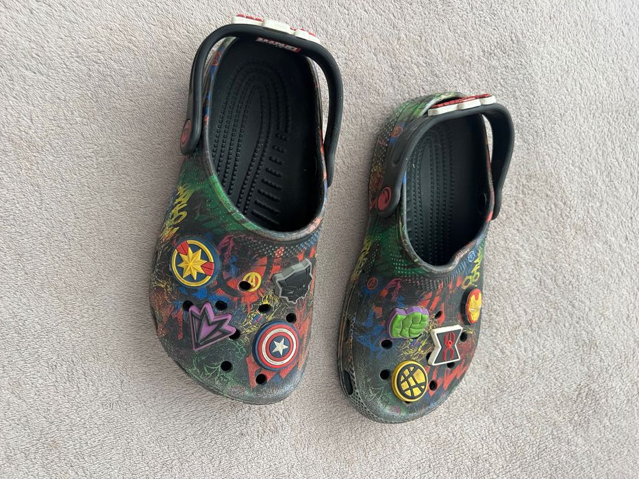 Oryginalne Crocs Marvel J2