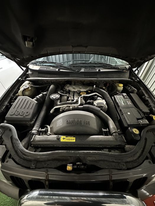 Jeep Grand Cherokee для військових