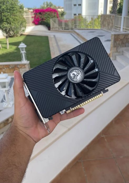GeForce GTX 750 ti 4gb (Soyo)