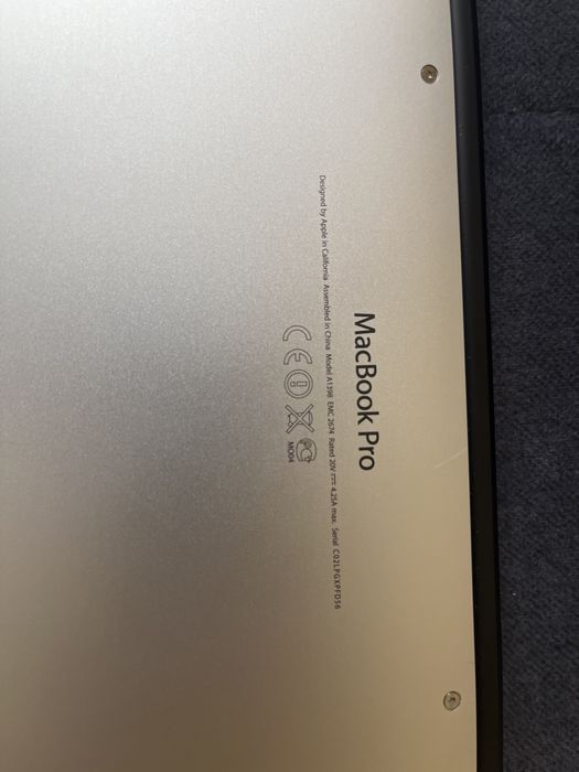 Mac book pro i macbook air