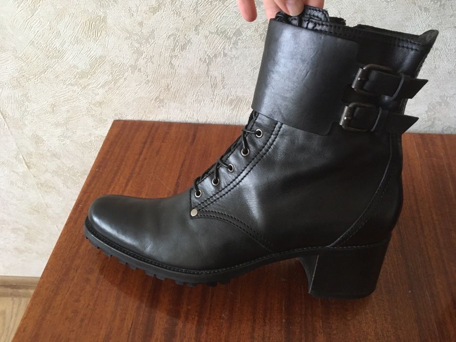 Casadei ботинки р.39-39,5