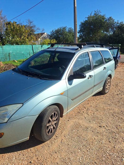 vendo forde focus de 2000