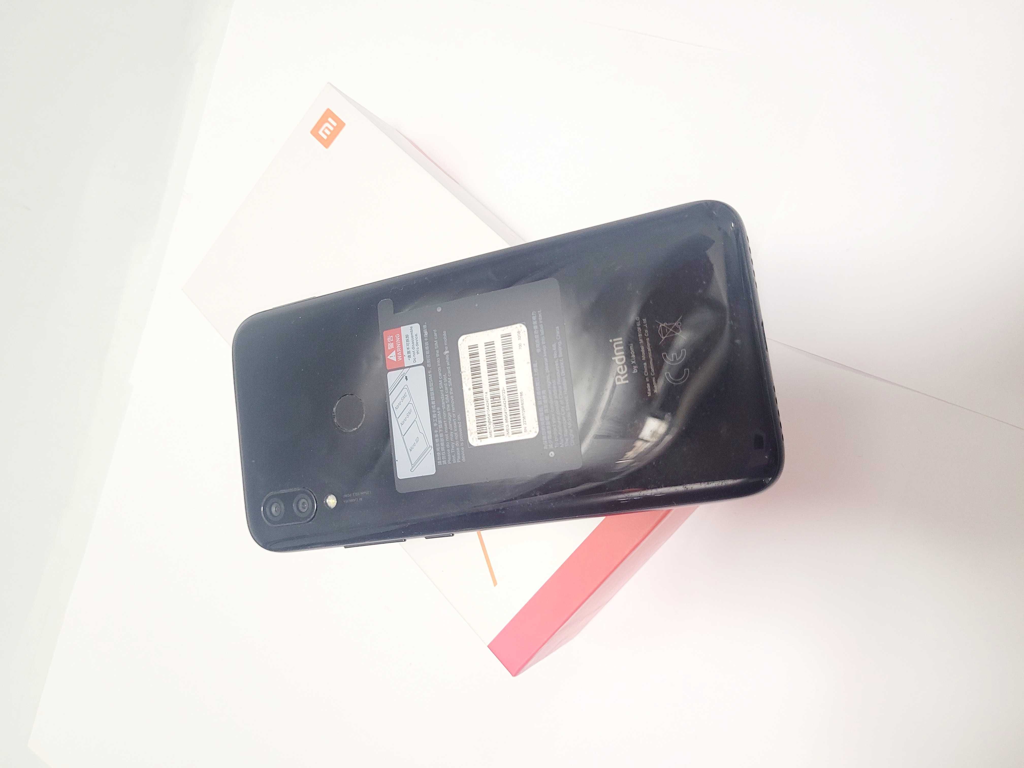 Smartfon Xiaomi Redmi 7 3/32 GB
