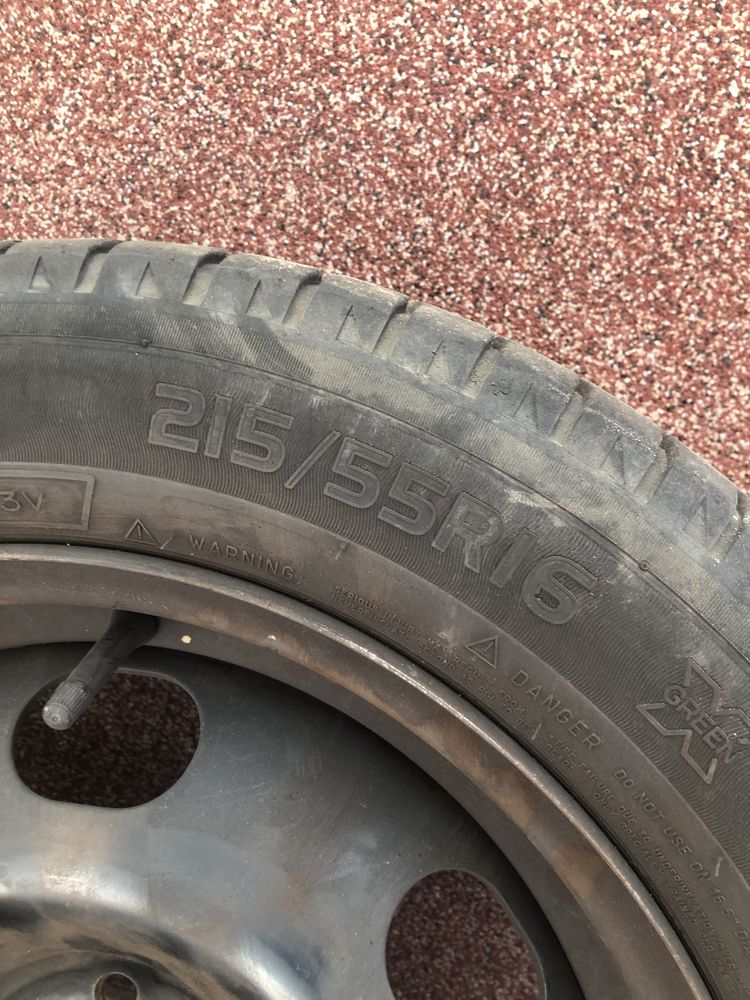 Citroen felgi 4x108  16 stalowe z oponami