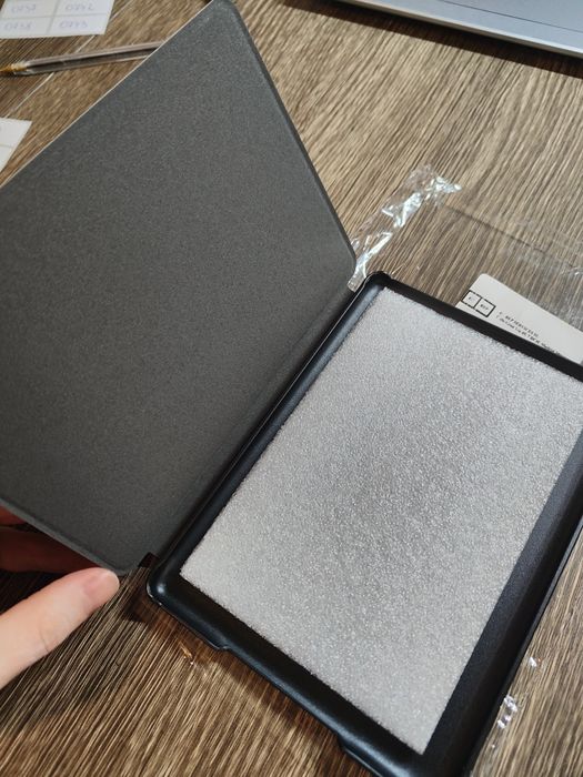 Etui cobak Kindle O729