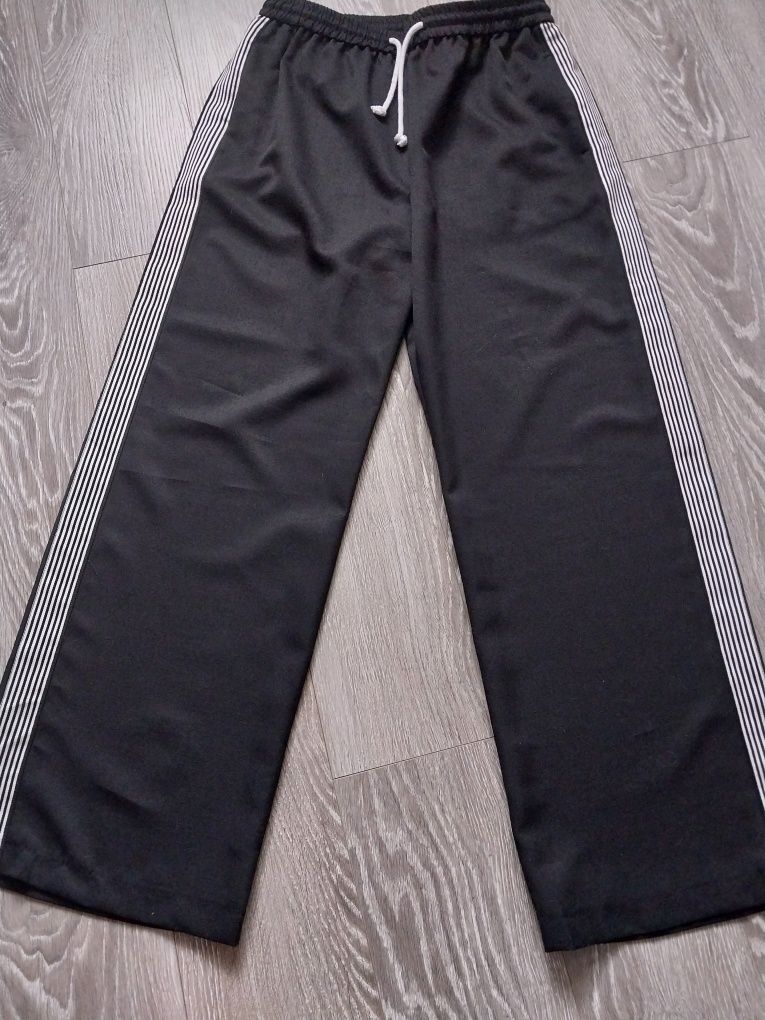 Брюки женские палаццо M-L 850грн