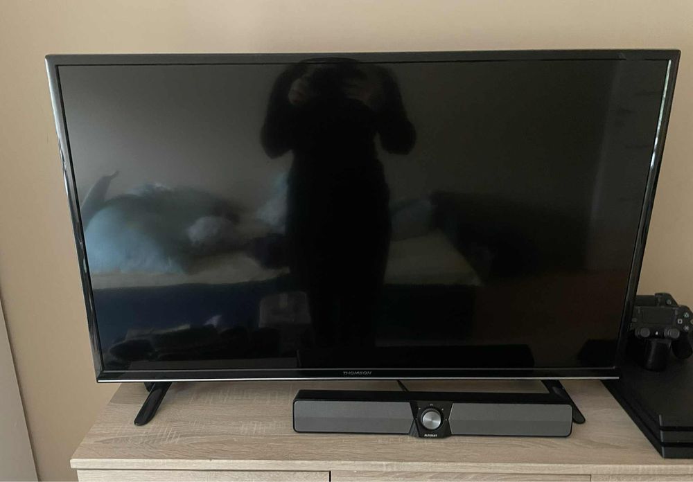 teleiwor thomson 42 cale