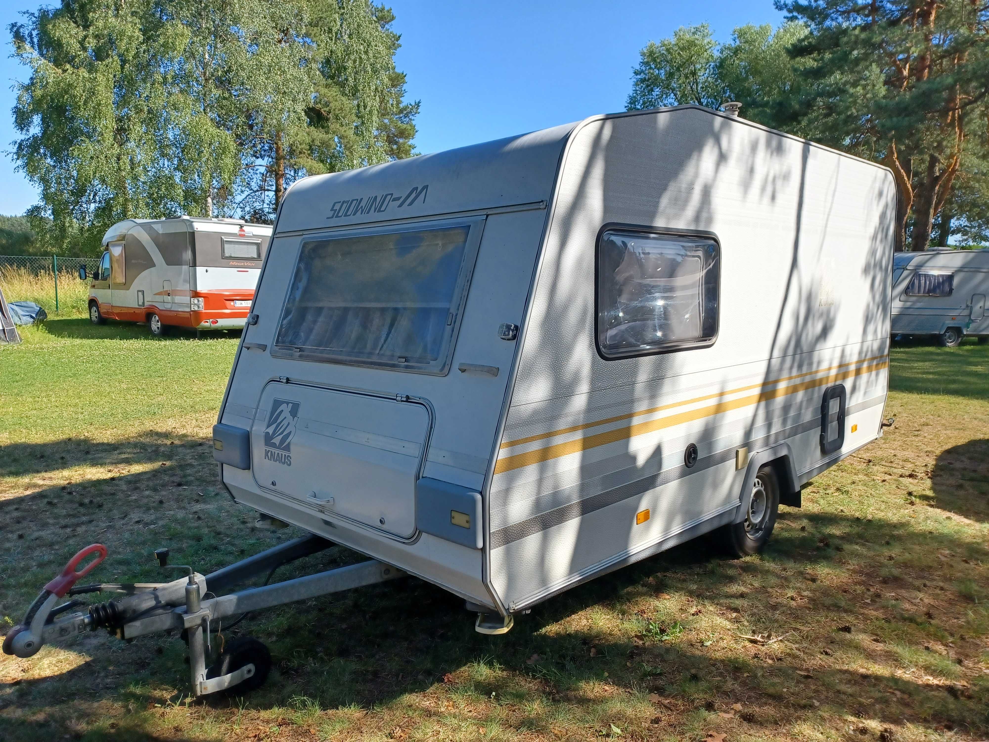 Przyczepa Knaus Sudwind niskie dmc 1000kg łóżko piętrowe dla dzieci