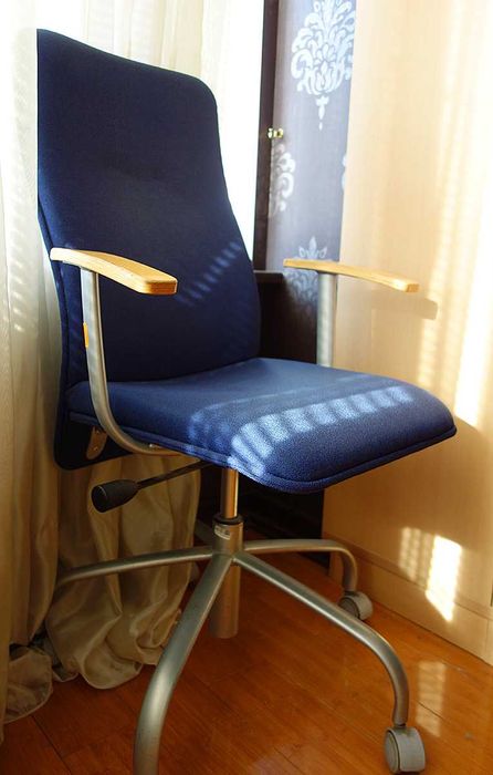 Комплект офісних меблів NARBUTAS - 50% ціни