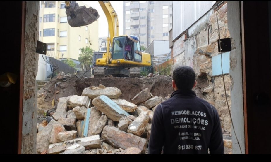 Aluguer Martelos Ferramentas de  Demolição