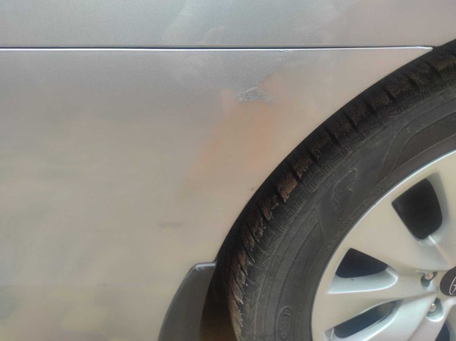 Subaru Legacy в ідеальному стані з малим пробігом